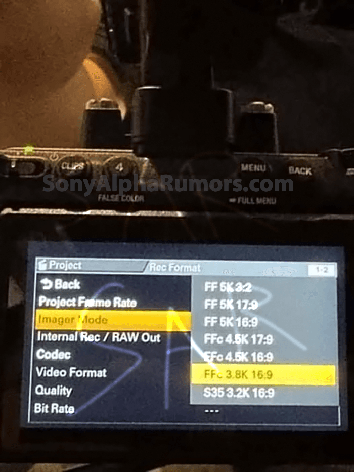 Sony FX5 Sızıntısı: 16MP Sensör, Venice Menüsü, Open Gate ve Dev LCD Ekran Detayları Ortaya Çıktı!