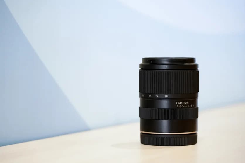 Tamron 16–50mm F2.8 A duyuruldu: Dört APS-C sistemine hafif ve parlak zoom