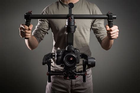 DJI RS Serisi Gimbalların Kapsamlı Karşılaştırması: İdeal Sabitleyicinizi Bulmak